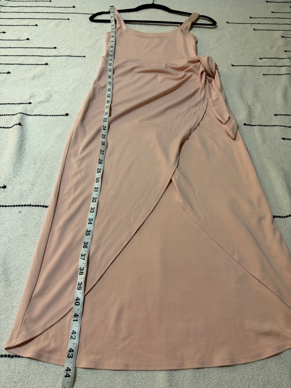 Aritzia Wilfred Saturn Midi Dress (Color: Coral Blush) - Picture 10 of 15